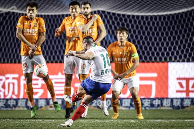 官方：意足协批准世俱杯临时转会窗